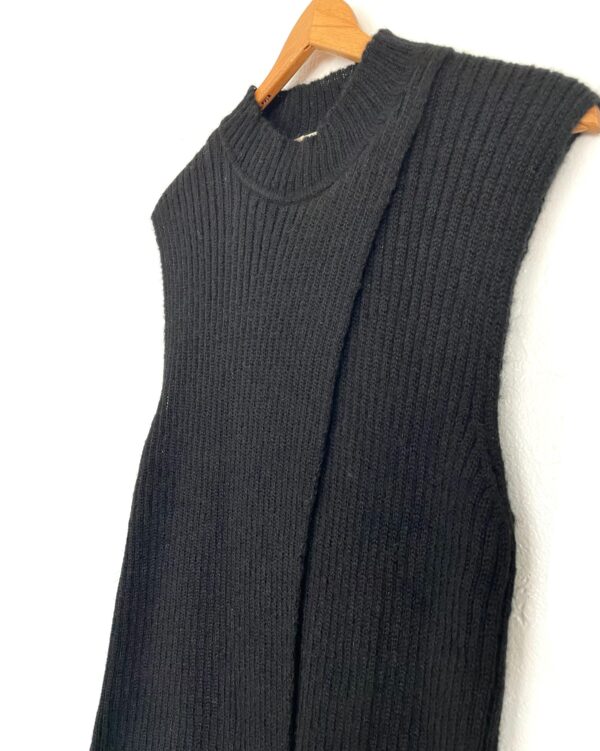 Paris Sweater Vest - Image 8