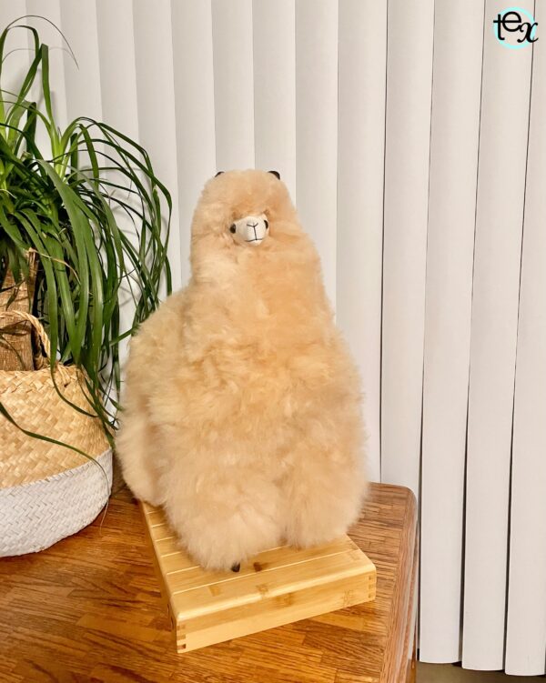 Big Alpaca 20” (beige, white, brown) - 100% Alpaca Fur - Image 11