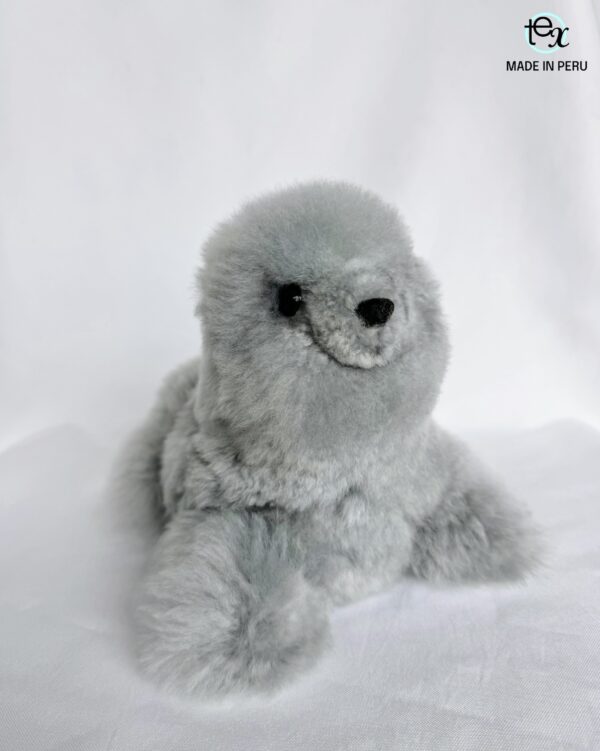 Seal - 100% Alpaca Fur - Image 4